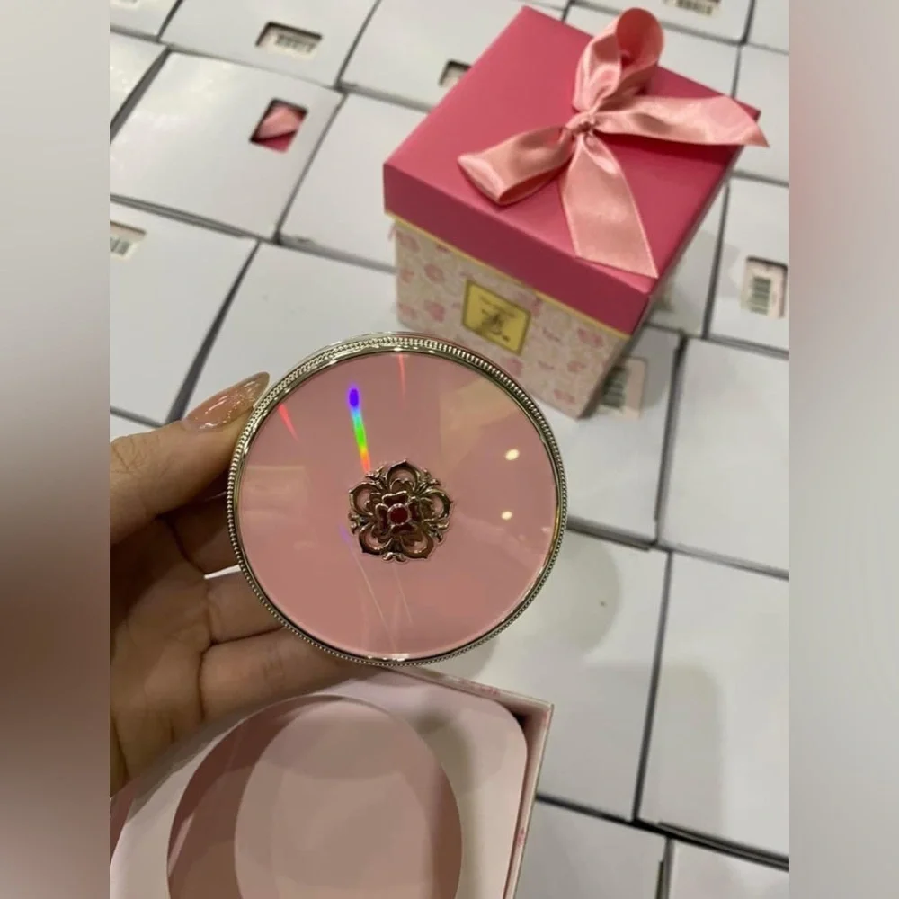The saga of Xiu Pink Peony Special Edition Jadan Sun Glow Cushion Set Shade #21
